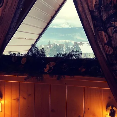 Apartamenty Willa Szafran z widokiem na góry-2